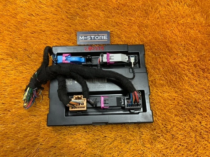 Блок комфорта Audi A5 2010 8K0907064CS 8T CDNC