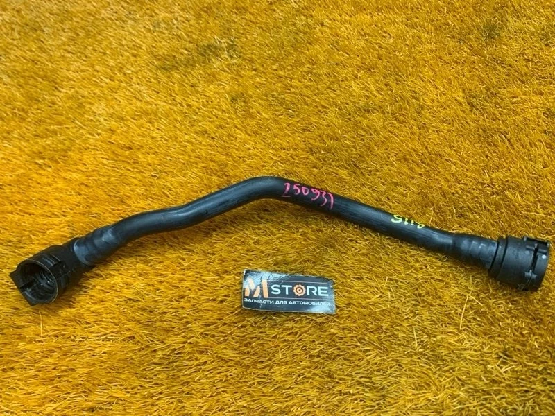 Патрубок системы охлаждения Mercedes-Benz B-Class 2013 A2465010058 W246 270.910