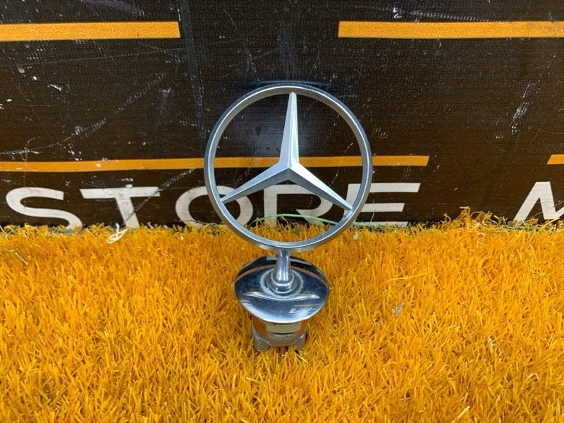 Эмблема на капот Mercedes-Benz S-Class 2007 A2218800086 W221 273.961