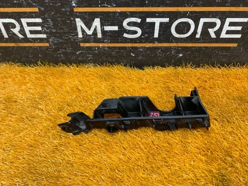 Крепление бампера Audi A6 2013 4G0807283 C7/4G CDNB, переднее левое