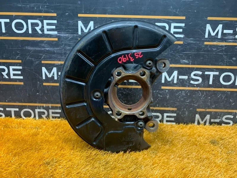 Кулак поворотный Volkswagen Tiguan 2013 1K0407256AA 5N CTHD, передний правый