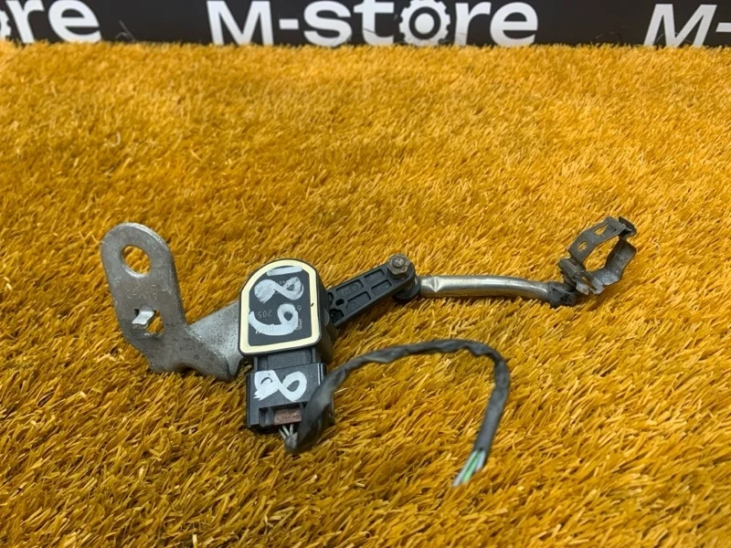 Датчик высоты дорожного просвета Bmw 1-Series 2010 6785205 E87 N43B16A, задний правый