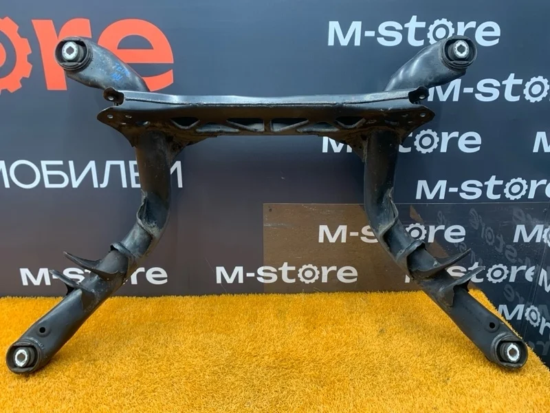 Балка поперечная (подрамник) Audi A4 2008 8K0505235S B8/8K CABB, задняя