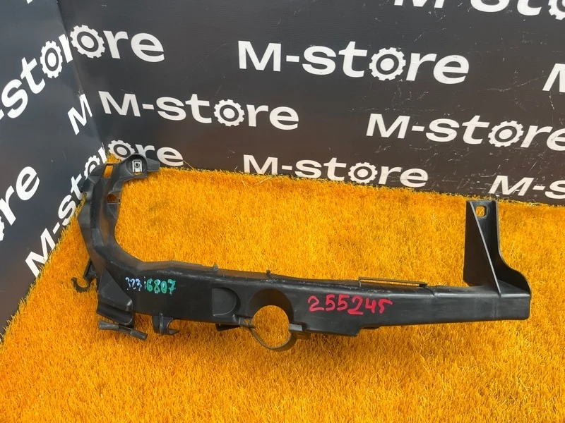 Кронштейн фары Bmw 3-Series 2005 51647116708 E90 N52B25A, правый