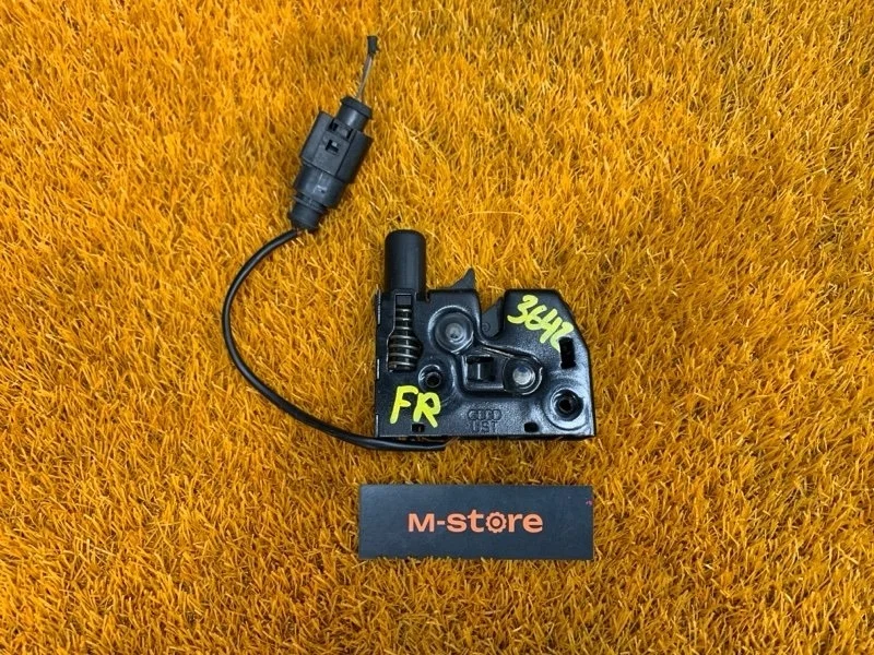 Замок капота Audi A7 2011 4G0823509C C7/4G CGWB, передний правый