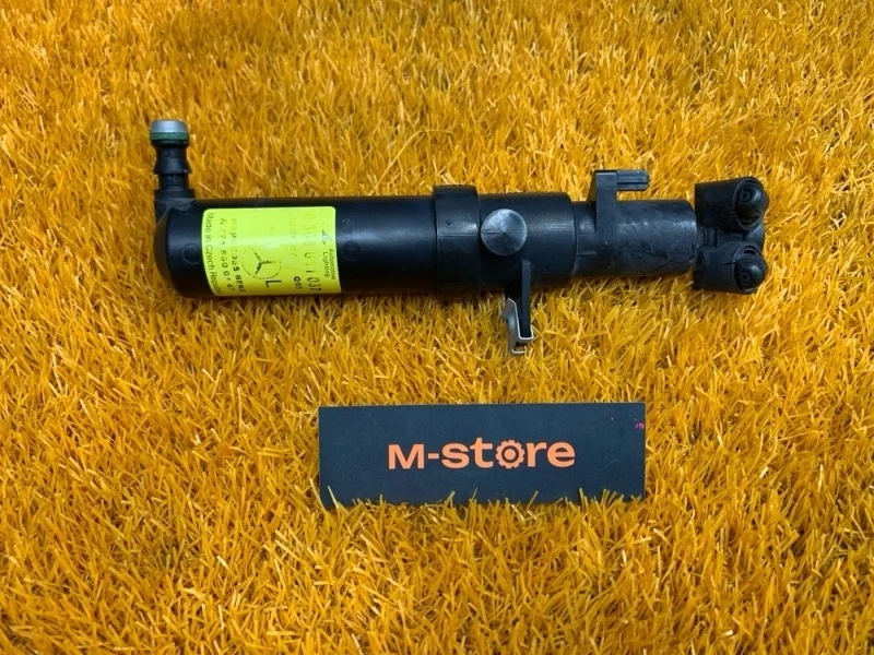 Форсунка омывателя фары Mercedes-Benz S-Class 2007 A2218600147 W221 272.965, левая