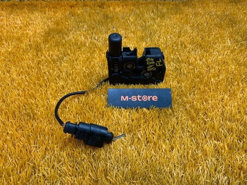 Замок капота Audi A6 2012 4G0823509C C7/4G CHJA