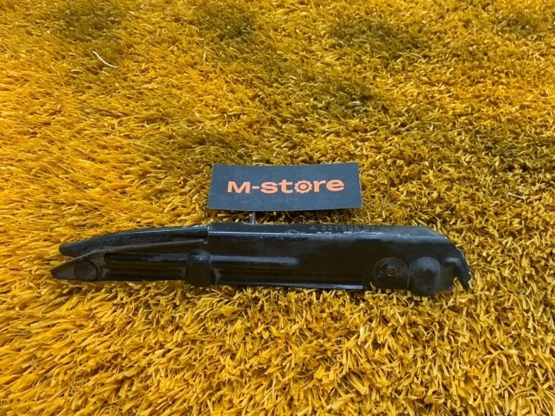 Крепление бампера Mercedes-Benz S-Class 2006 A2218850714 W221 273.961, переднее левое