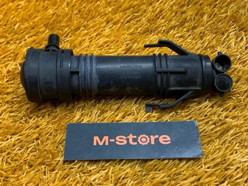 Форсунка омывателя фары Volkswagen Tiguan 2013 5N0955104A 5N CTHD, правая