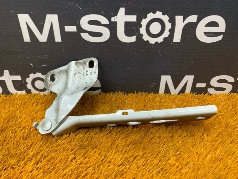 Петля капота Volkswagen Polo 8U0823301 CK4, левая