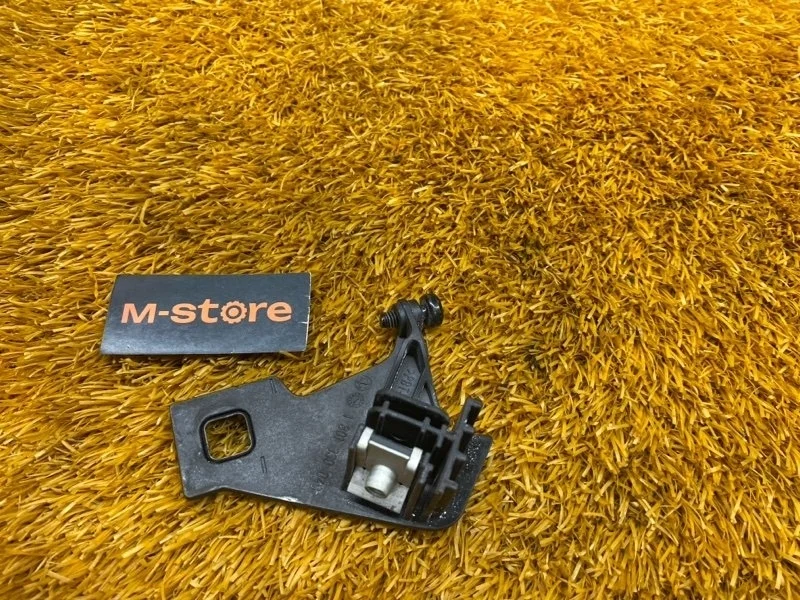 Кронштейн фары Audi A4 8T0998121B B8/8K, левый