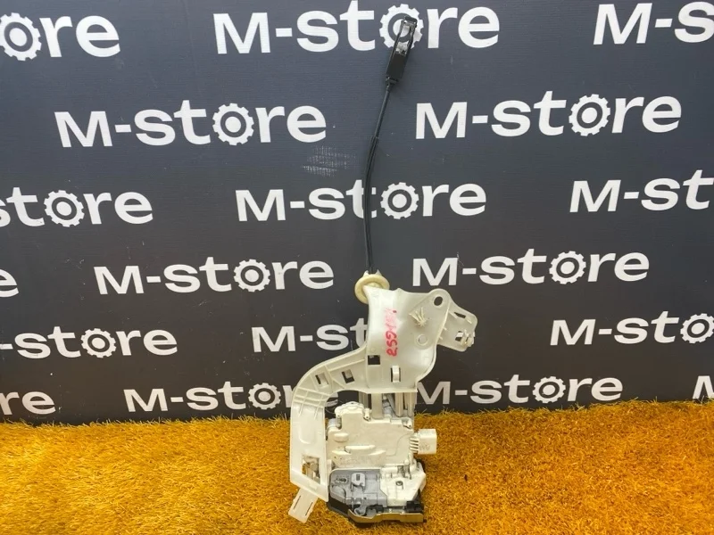 Замок двери Volkswagen Touareg 2011 4G0839016 7P CGRA, задний правый