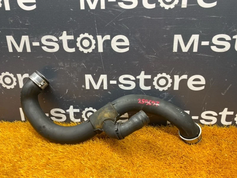 Патрубок радиатора нижний Mercedes-Benz Glk-Class 2010 A2045010482 X204 272.948