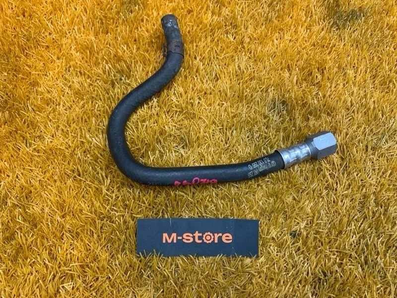 Шланг топливный Volkswagen Touareg 2008 7L0130295D 7L BHK