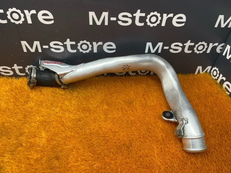 Патрубок интеркулера Volkswagen Tiguan 2013 1T0145840 5N CTHD