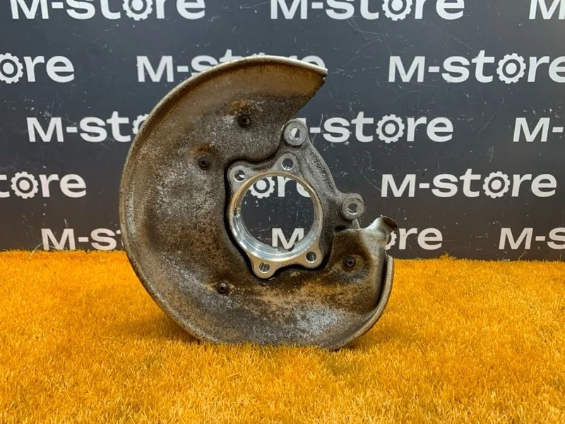 Кулак поворотный Audi Q5 2013 8R0505432F 8R CNCD, задний правый