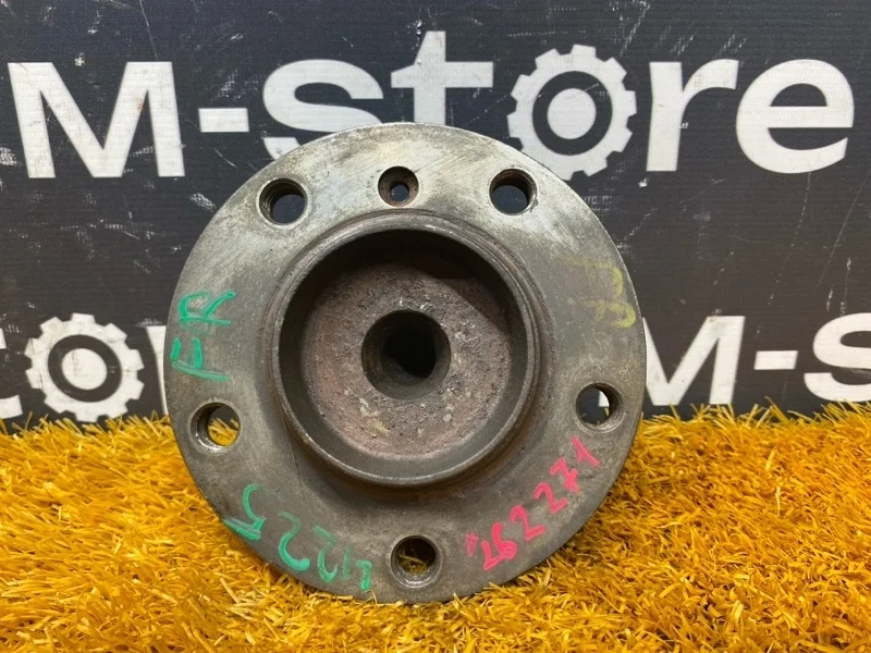 Ступица Bmw 7-Series 2003 31226750217 E65 N62B44A, передняя правая