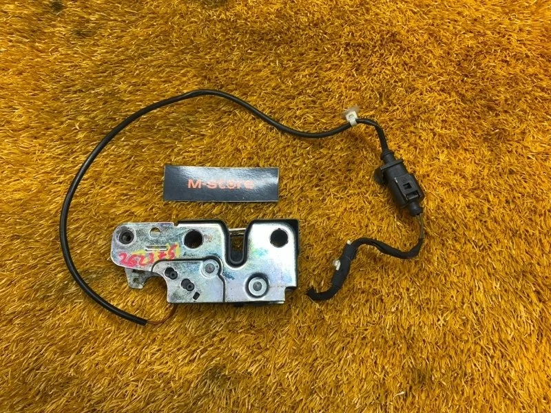 Замок капота Volkswagen Passat Cc 2008 3C8823509A B6/358 BWS