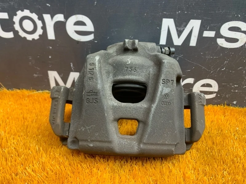 Суппорт Audi A4 2014 8K0615124C B8/8K CDNB, передний правый