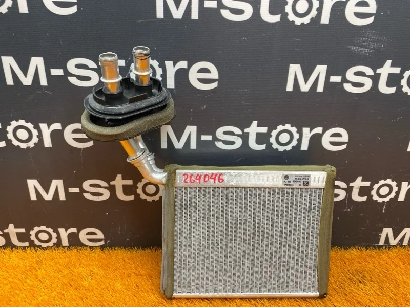 Радиатор печки Volkswagen Touareg 2010 7P0819031A 7P CGRA