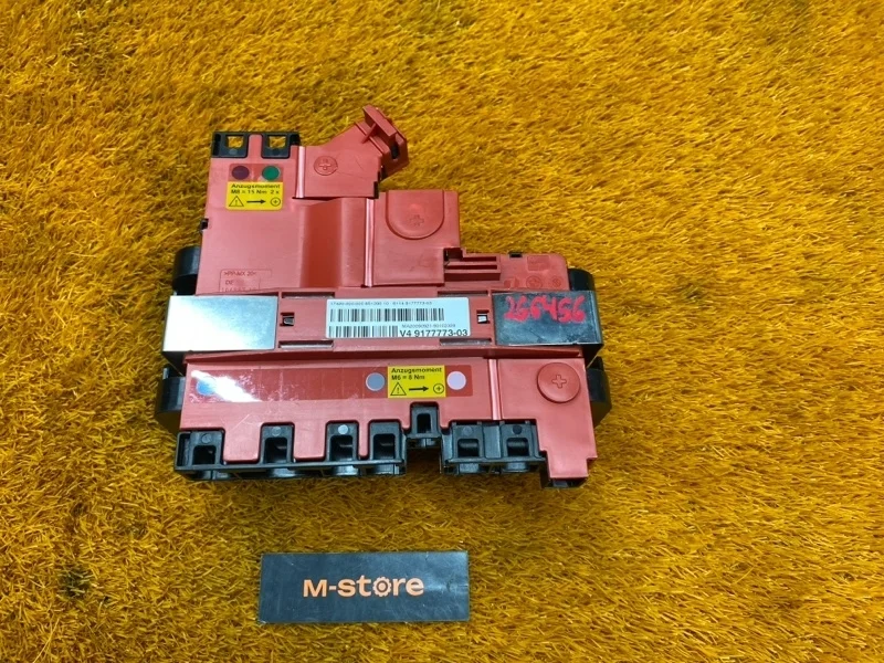 Блок предохранителей Bmw 7-Series 2009 61149177773 F01 N63B44A, задний