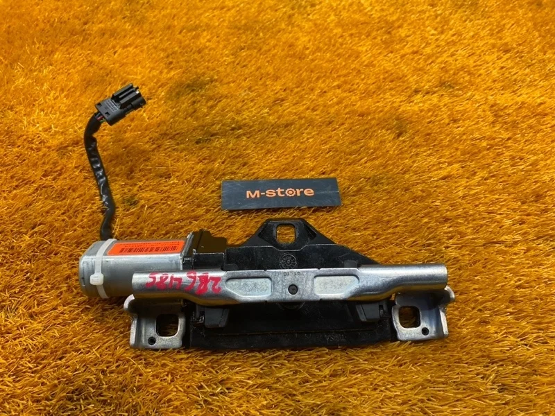 Замок багажника Bmw X6 2011 7114613 E72/E71 N63B44A