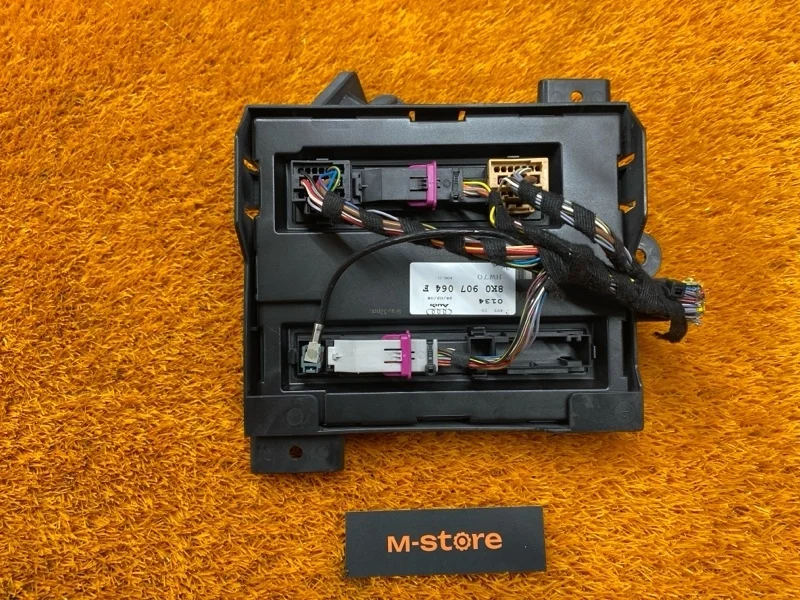 Блок комфорта Audi A4 2008 8K0907064F B8/8K CABB