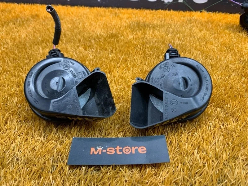 Сигнал звуковой Audi A4 2013 8T0951221 B8/8K CDNB