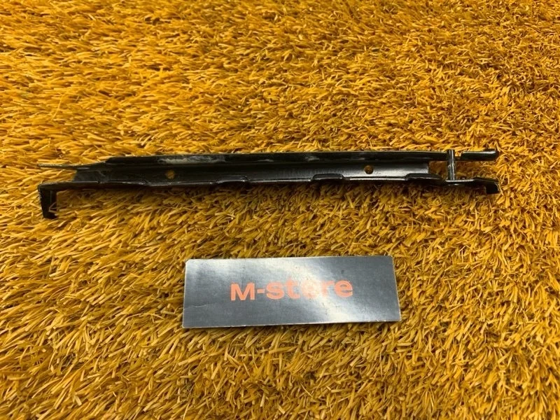 Крепление бампера Mercedes-Benz E-Class 2012 A2118801114 W212 276.952, переднее левое