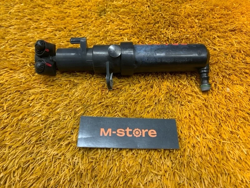 Форсунка омывателя фары Mercedes-Benz S-Class 2007 A2218600247 W221 273.961, правая