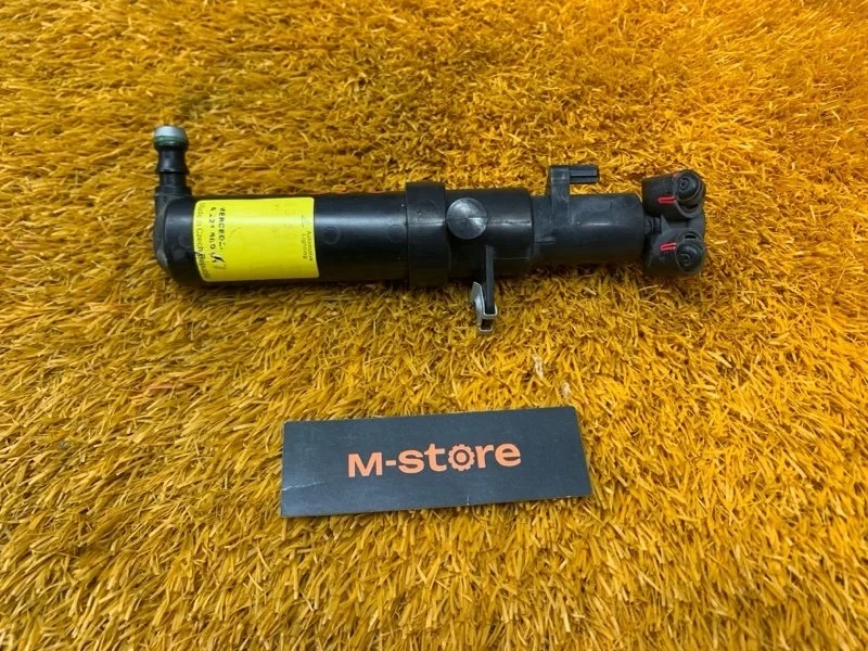 Форсунка омывателя фары Mercedes-Benz S-Class 2007 A2218601447 W221 273.961, правая