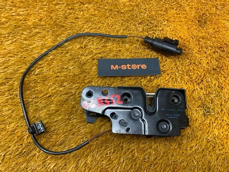 Замок капота Audi A4 2008 8T0823509 B8/8K CABB