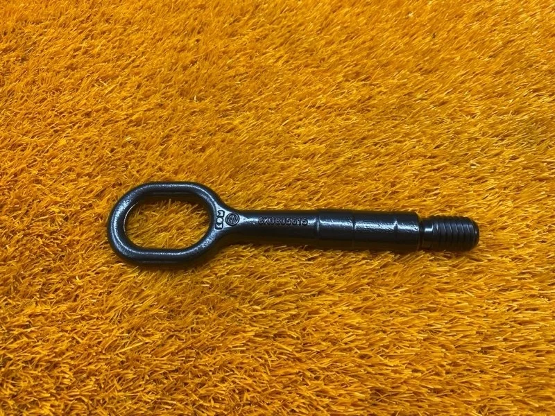 Крюк буксировочный Audi A4 2009 8K0805615 B8/8K CDN