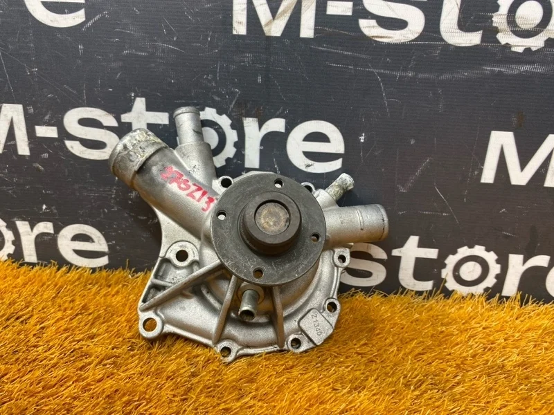 Помпа Mercedes-Benz C-Class 2001 A1112004301 W203 111.951