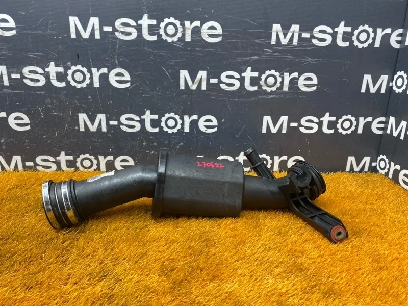 Патрубок интеркулера Mercedes-Benz C-Class 2008 A2710902137 W204 271.950