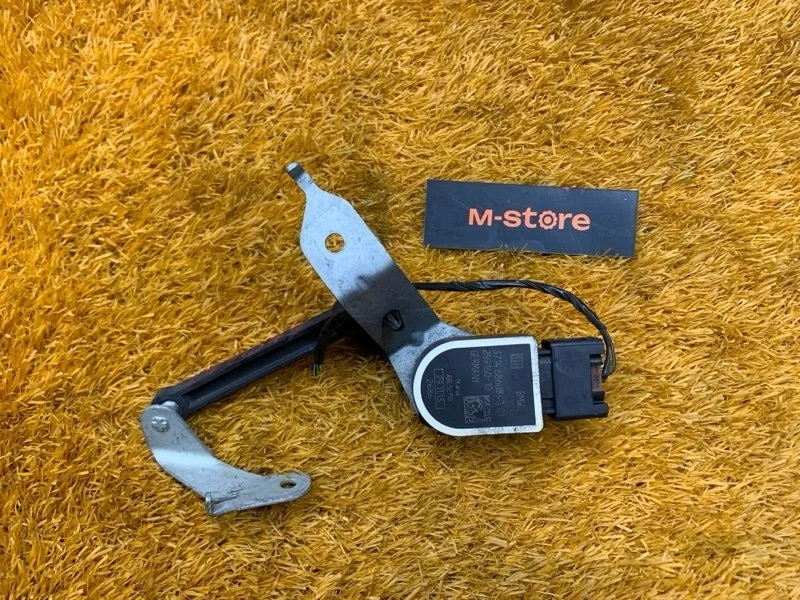 Датчик высоты дорожного просвета Bmw 1-Series 2014 37146860843 F20 N13B16A, задний