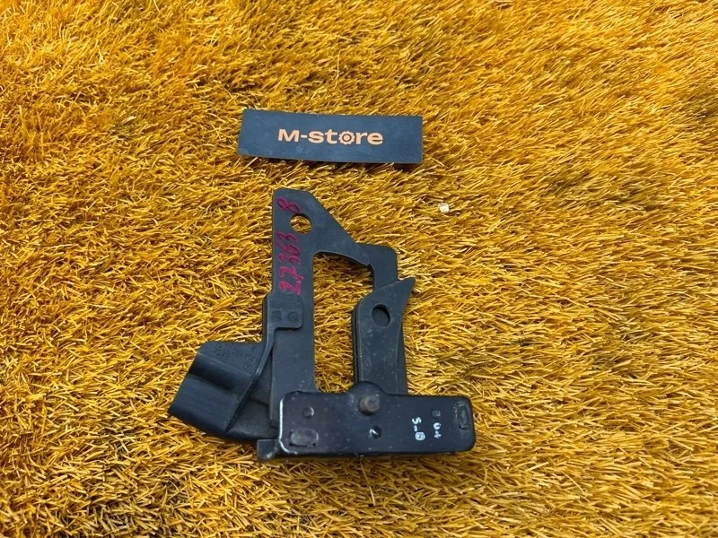 Замок капота Mercedes-Benz C-Class 2008 A2048800064 W204 271.950