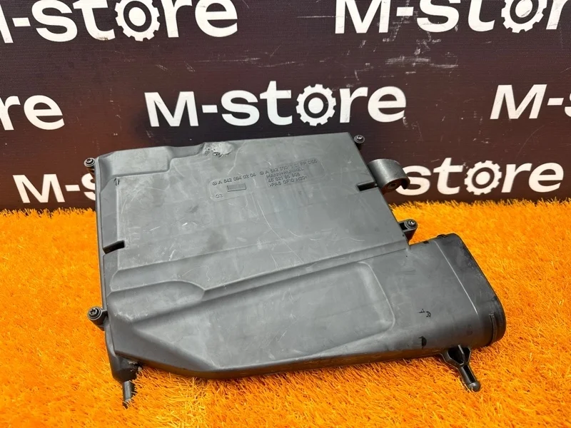 Корпус воздушного фильтра Mercedes-Benz E-Class 2010 A6420940204 W212 642.850, правый