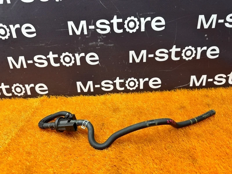 Шланг топливный Audi A8 2005 06E133394D 4E/D3 BPK