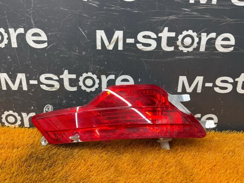 Фонарь в бампер Bmw X6 2013 63147187220 E71 N55B30A, правый