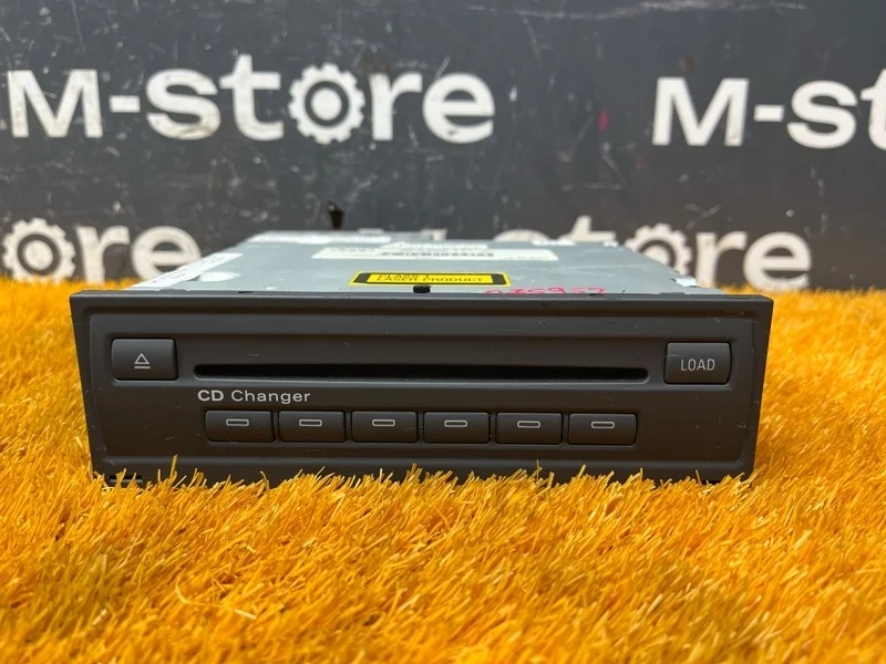 CD-Чейнджер Audi A8 2005 4E0035111 4E/D3 BPK