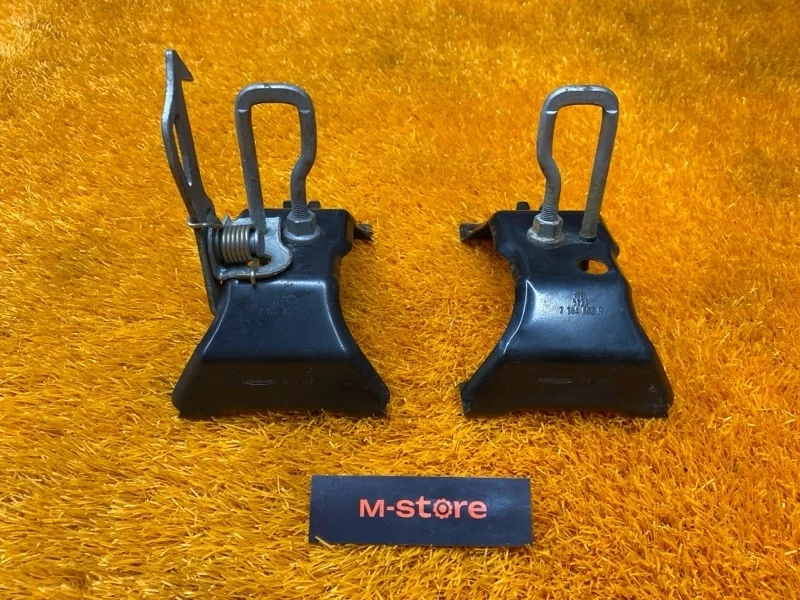 Скоба капота Bmw X5 2008 7164802 E70 N52B30A