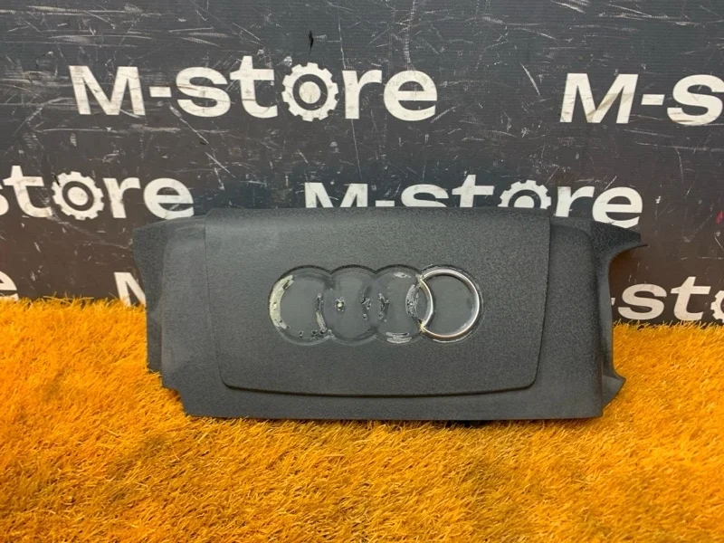 Крышка двигателя Audi A8 2005 06E103926D 4E/D3 BPK