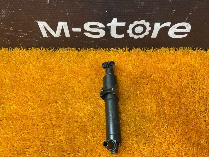 Форсунка омывателя фары Audi A4 2015 8W0955101 B9/8W CVKB, левая