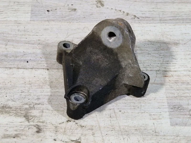 Кронштейн двигателя Renault GRAND SCENIC 2007