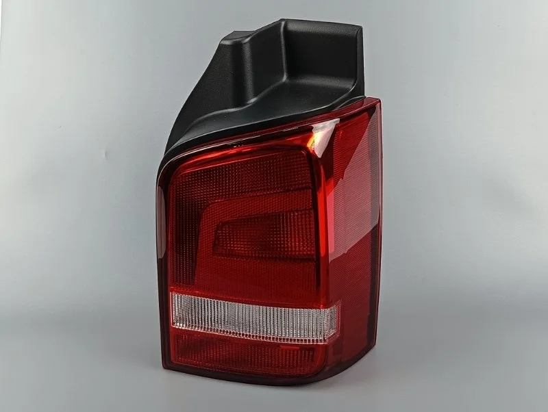 Фонарь Volkswagen Transporter T5