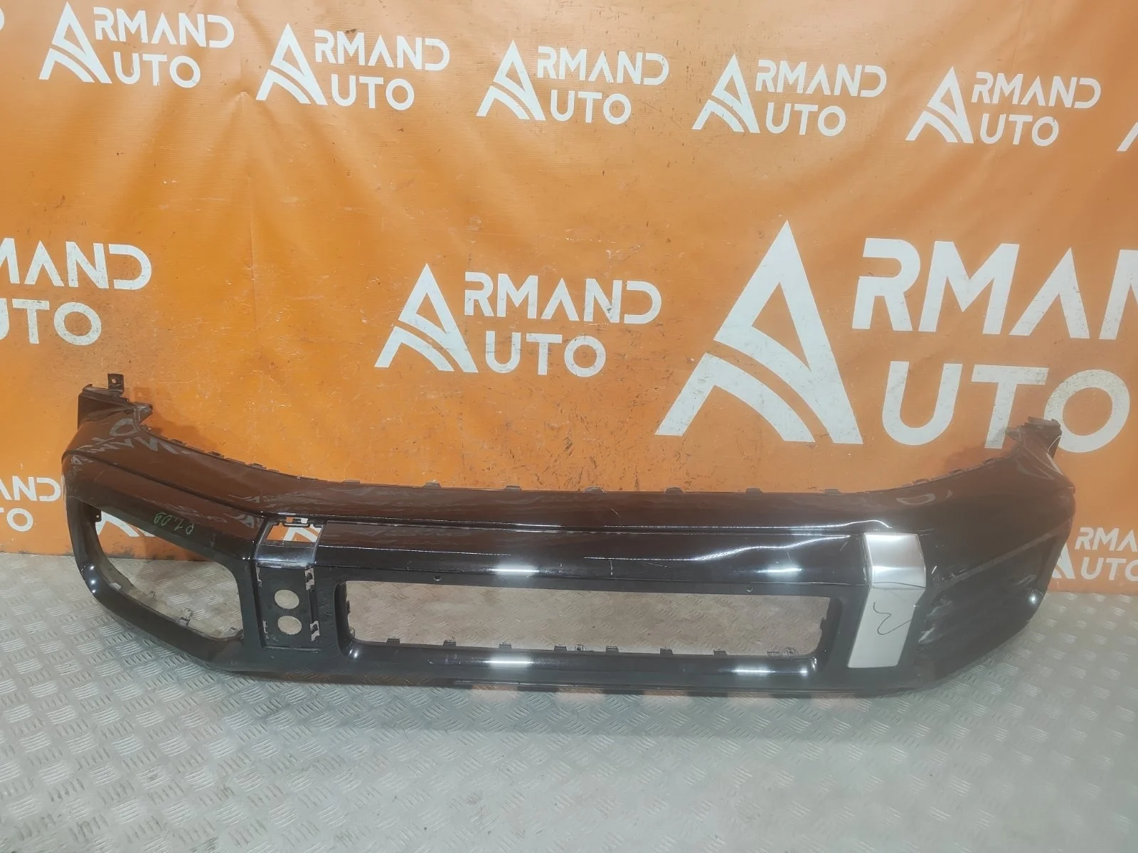 Бампер Mercedes G-Class 2018-нв W463