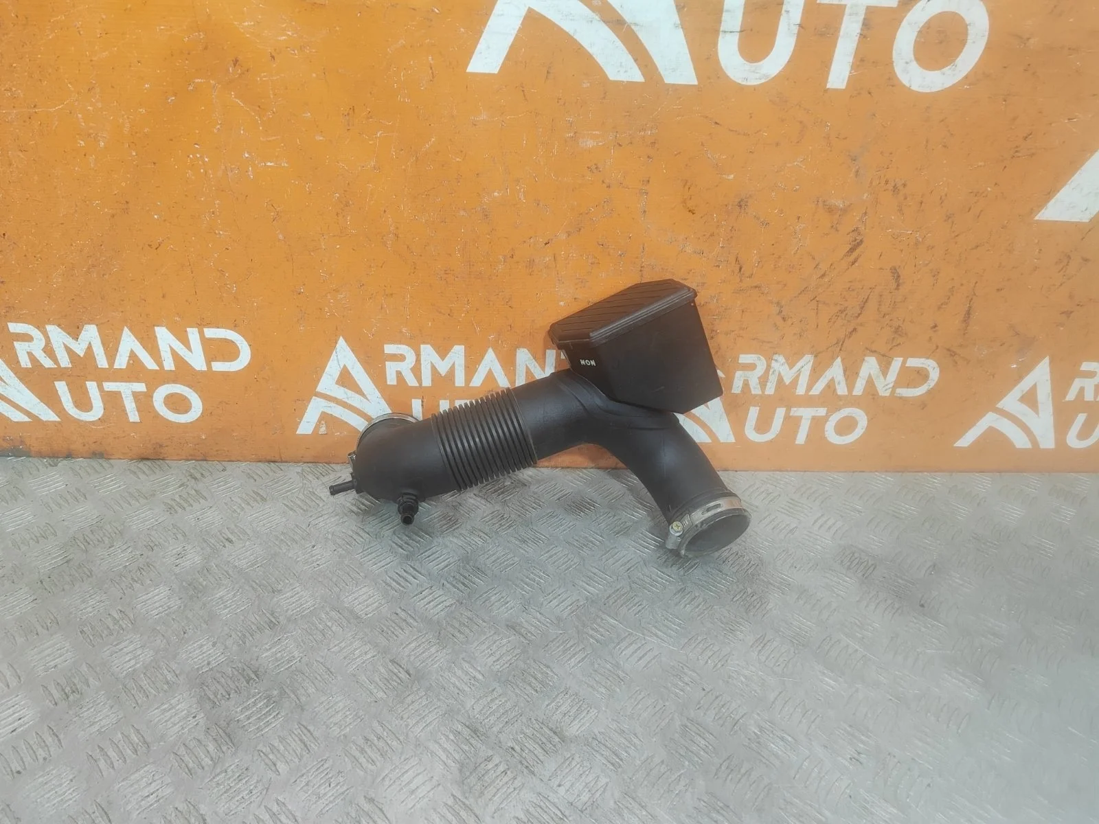 Патрубок воздушного фильтра Hyundai Tucson 2015-2021 3