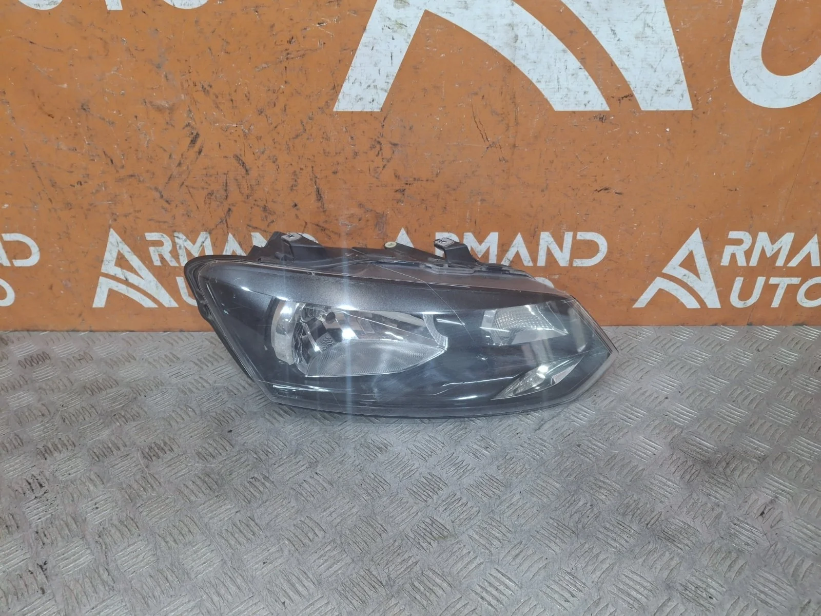 Фара Volkswagen Polo 2009-2020 5