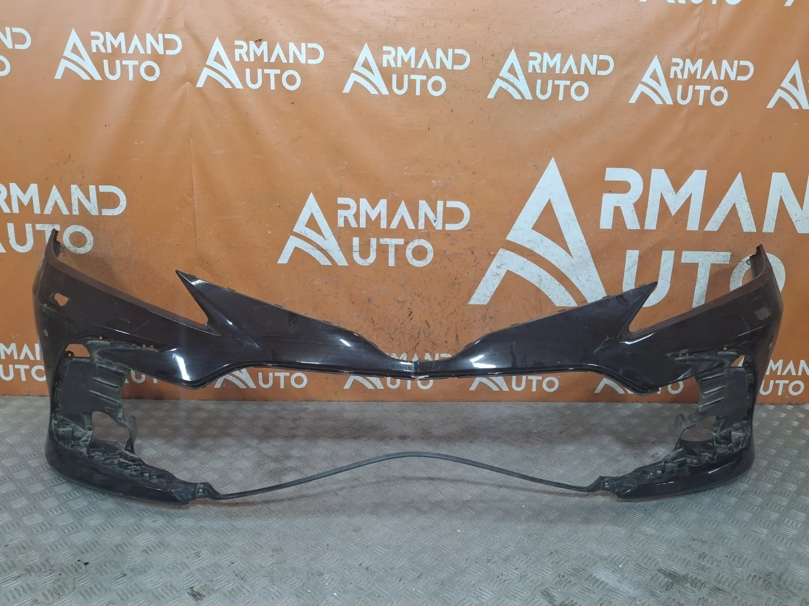 Бампер Toyota Camry 2020-нв 8 XV70